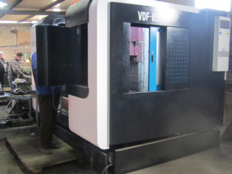 廠區(qū)設(shè)備