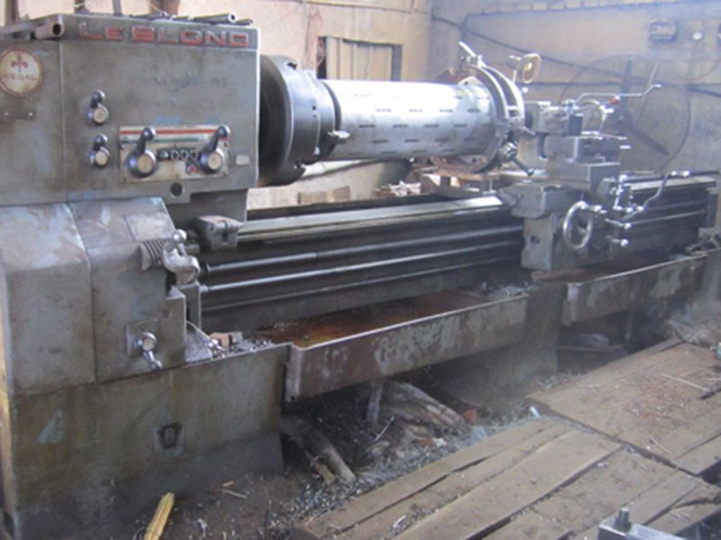 廠區(qū)設(shè)備