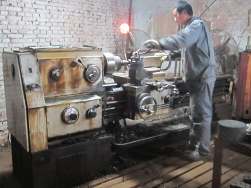 廠區(qū)設(shè)備