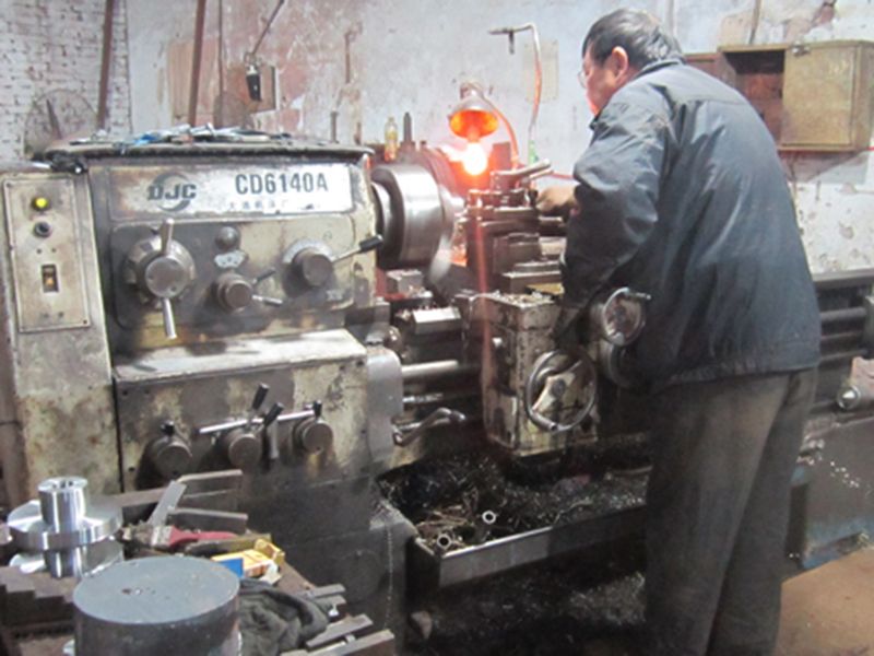 廠區(qū)設(shè)備