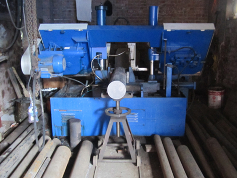 廠區(qū)設(shè)備