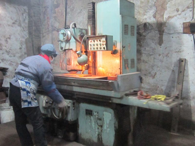 廠區(qū)設(shè)備